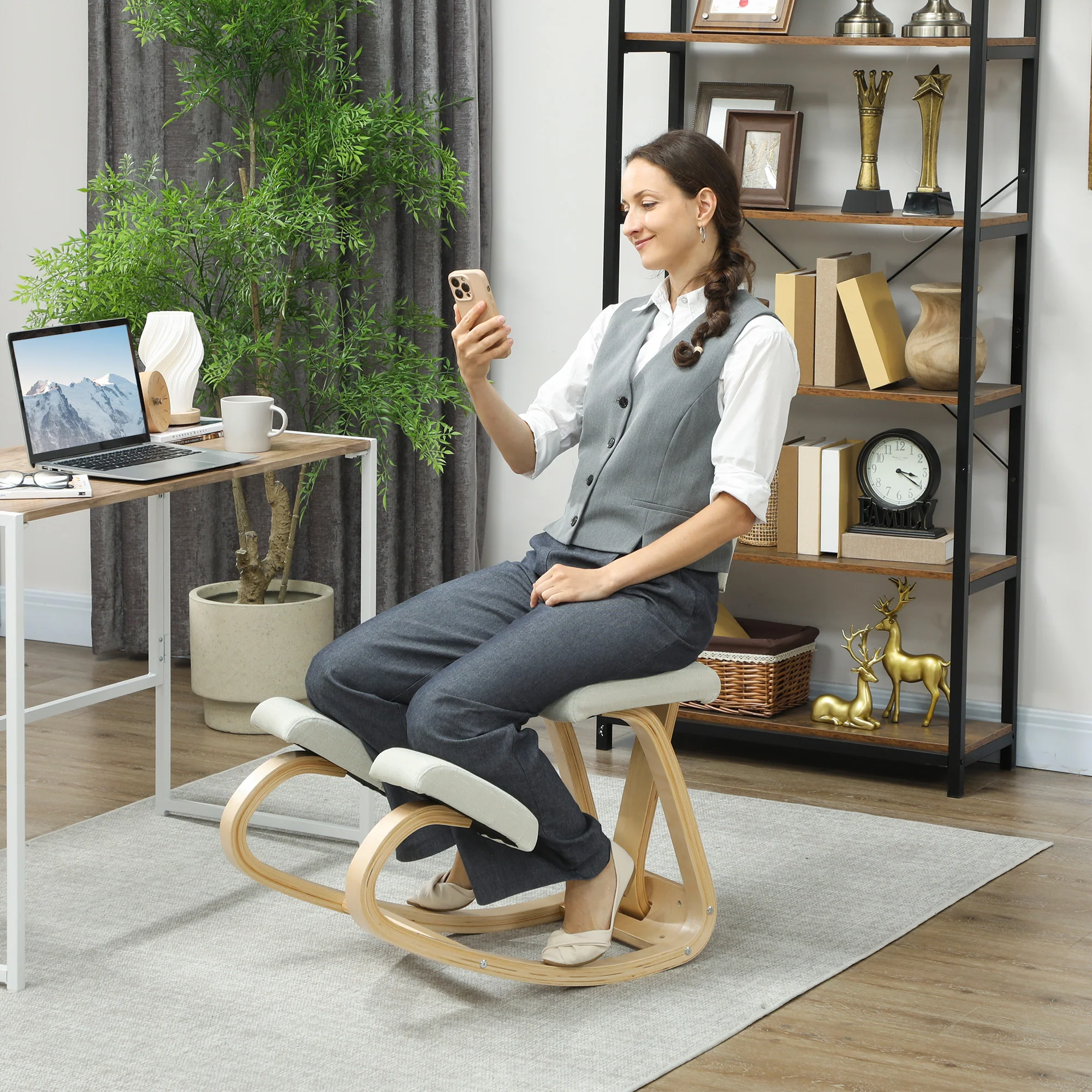 Chaise à genoux ergonomique avec dossier, siège assis genoux à bascule, tabouret ergonomique en bois, tabouret bureau orthopédique, correcteur de posture, soulager les douleurs au dos, crème - Image 3