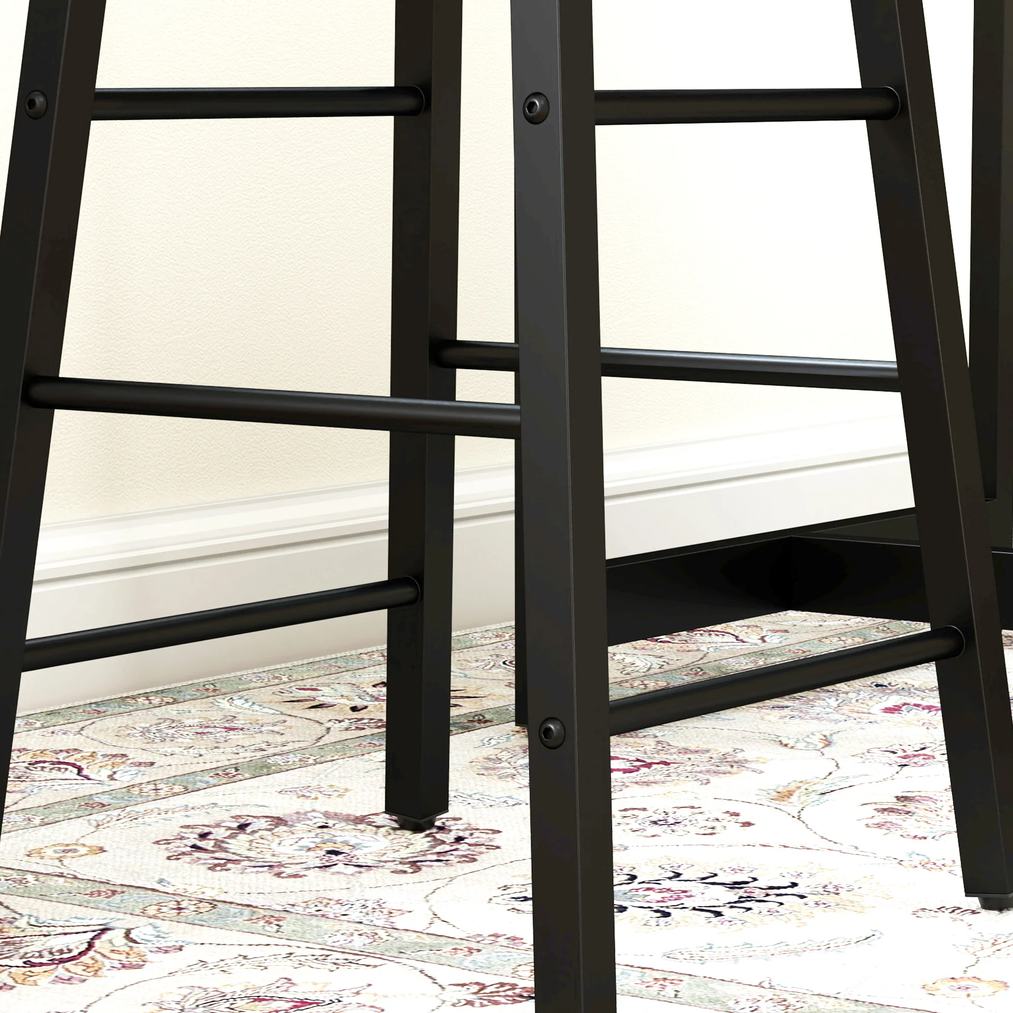 Ensemble table de bar avec tabourets, table à manger debout avec 2 chaises de bar avec compartiments ouverts, étagère réglable et repose-pieds, pour pour salle à manger, cuisine, chêne et noir - Image 10