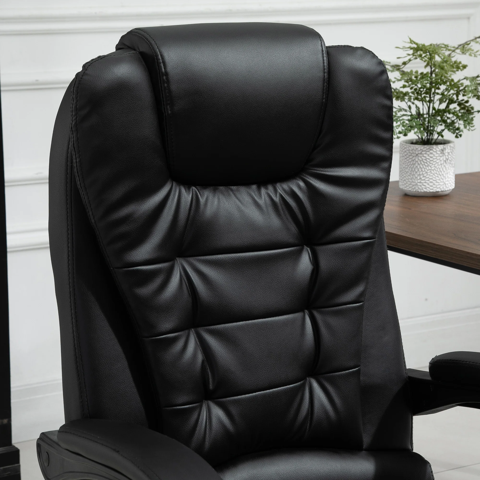 Fauteuil de bureau massant, chaise de bureau, chaise ergonomique avec hauteur réglable, dossier inclinable et télécommande filaire, repose-pieds rétractable et pivotant à 360°, noir - Image 10