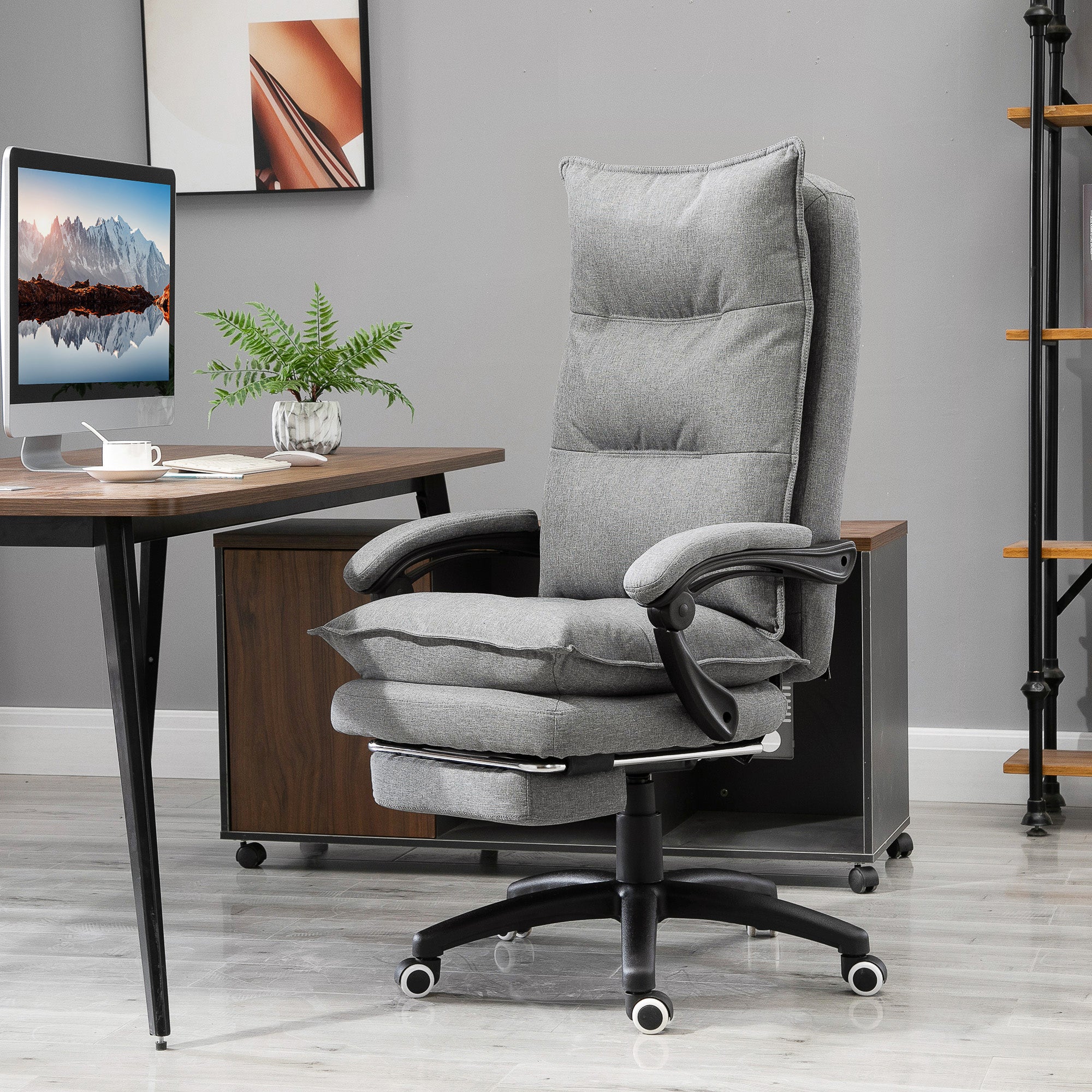 Fauteuil de bureau massant, chaise de bureau, chaise ergonomique avec hauteur réglable, dossier inclinable, repose-pied intégré et télécommande filaire, pivotant à 360°, toile de lin gris - Image 3
