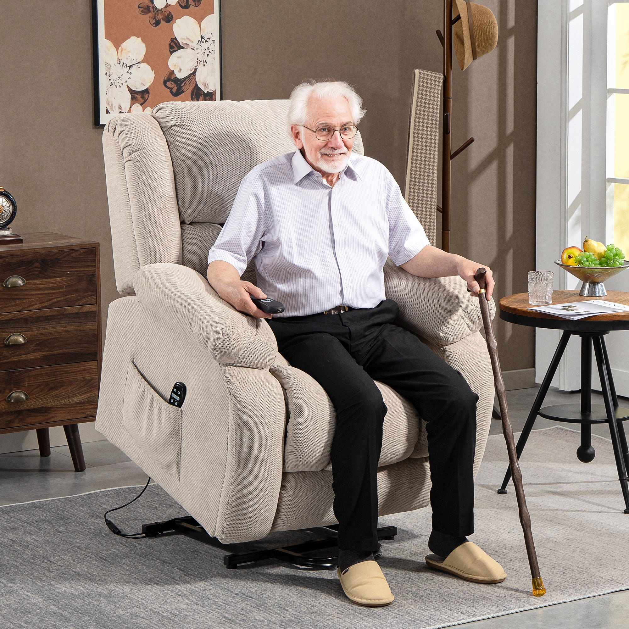 Fauteuil releveur électrique avec fonction massage et chauffage, fauteuil relax électrique avec dossier inclinable, ports USB, télécommande, repose-pied et poche latérale, beige - Image 3