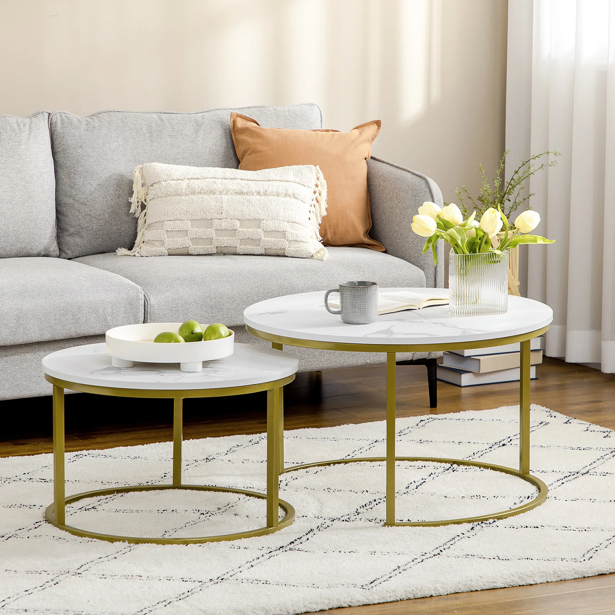 Lot de 2 tables basses gigognes tables rondes plateau blanc aspect marbre et pied en acier doré - Image 3