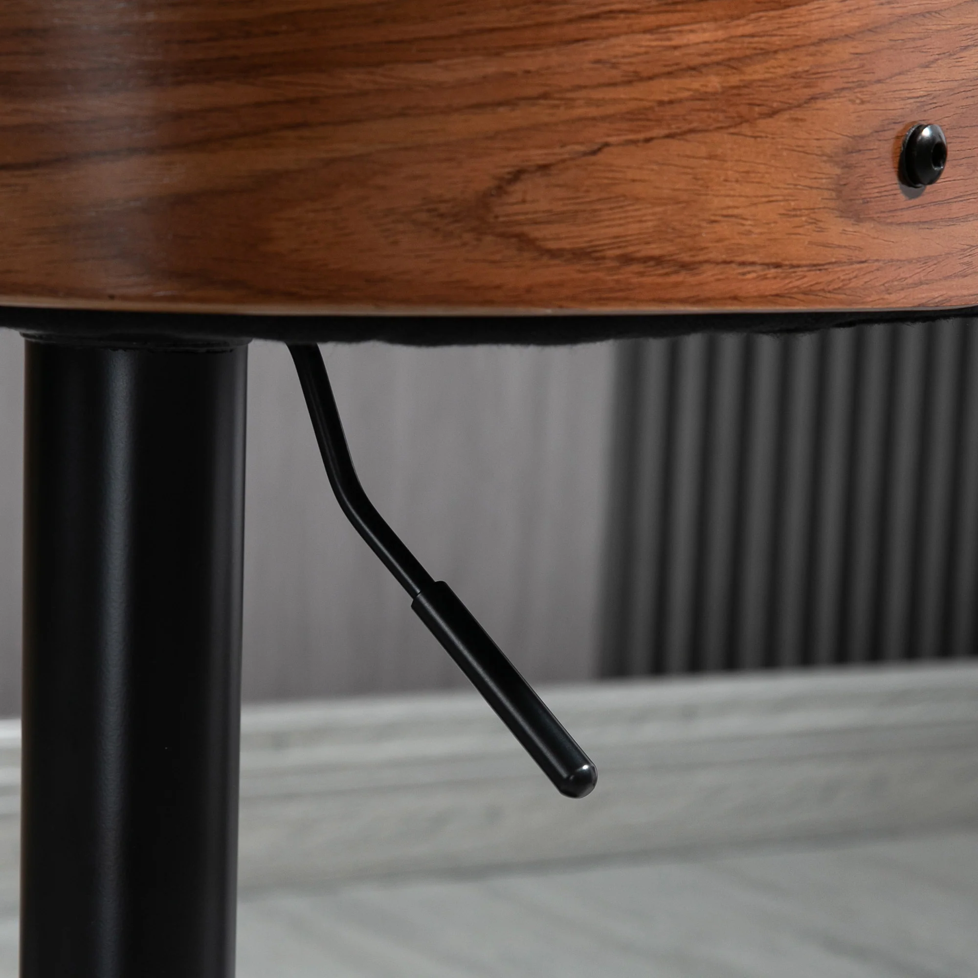 Lot de 2 tabourets de bar Réglable en Hauteur Rotatif sur 360°, Chaise Bar Haute avec Repose-pieds, tissu capitonné - Image 10