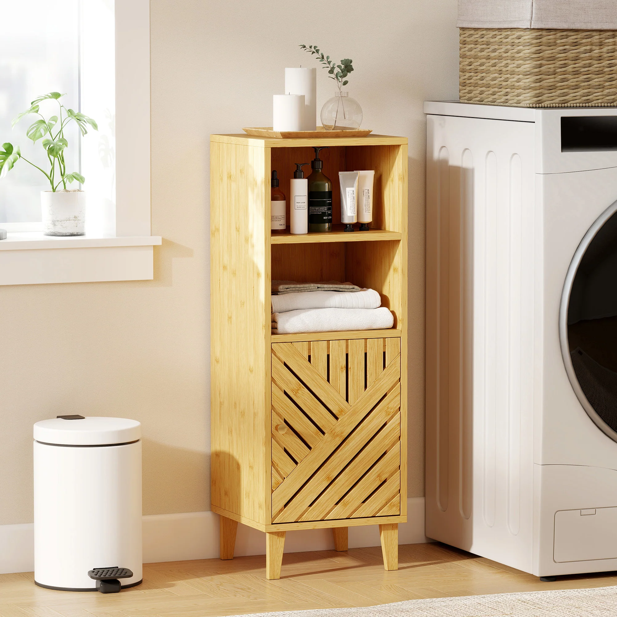 Meuble de salle de bain, meuble de rangement, armoire salle de bain avec 1 placard, 2 compartiment ouvert, porte et pieds en bambou, 32 x 30 x 90 cm, effet bois naturel - Image 9