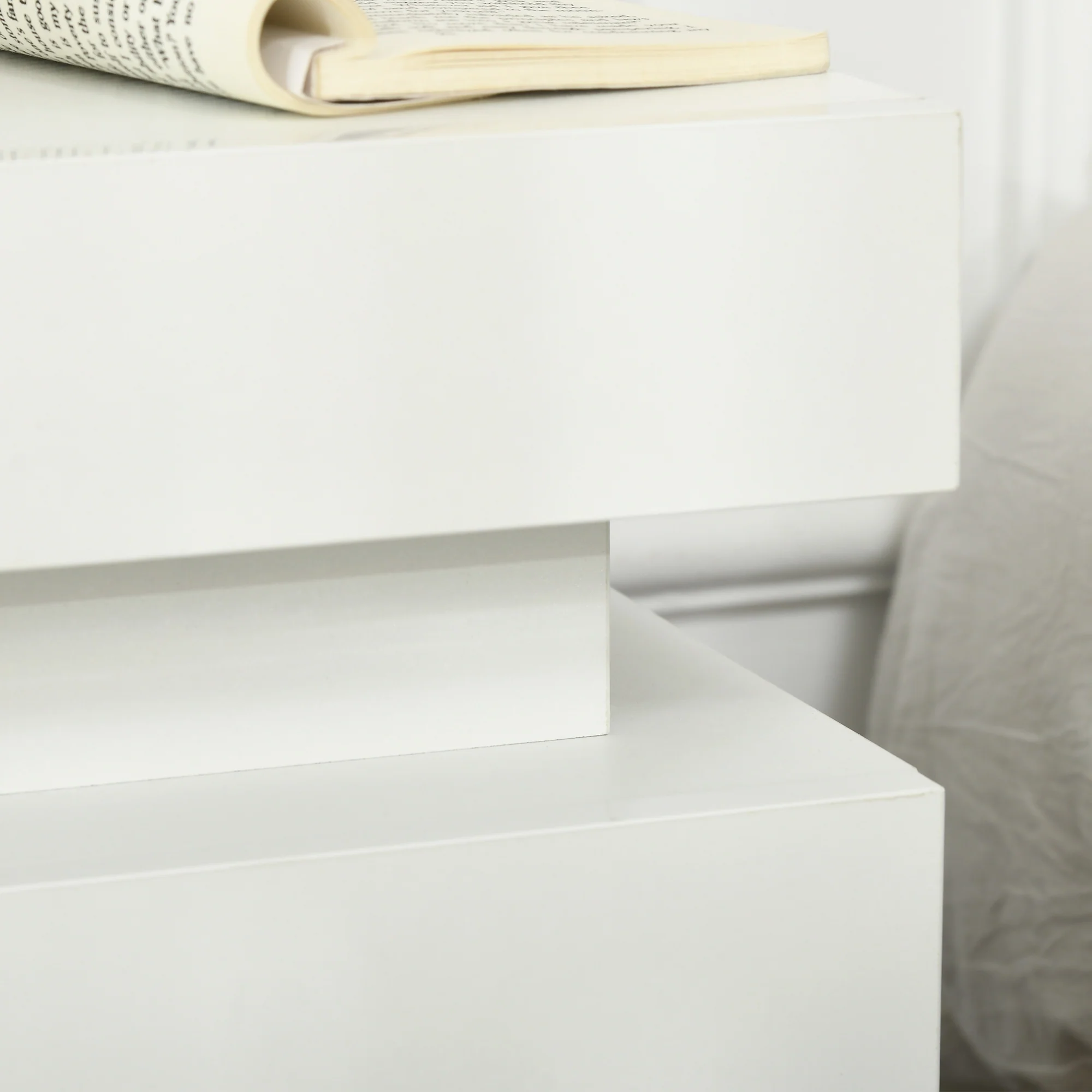 Table de chevet, table de nuit, avec lumière LED RVB, panneau haute brillance, table d'appoint avec 2 tiroirs, pour salon, chambre à coucher, blanc - Image 9