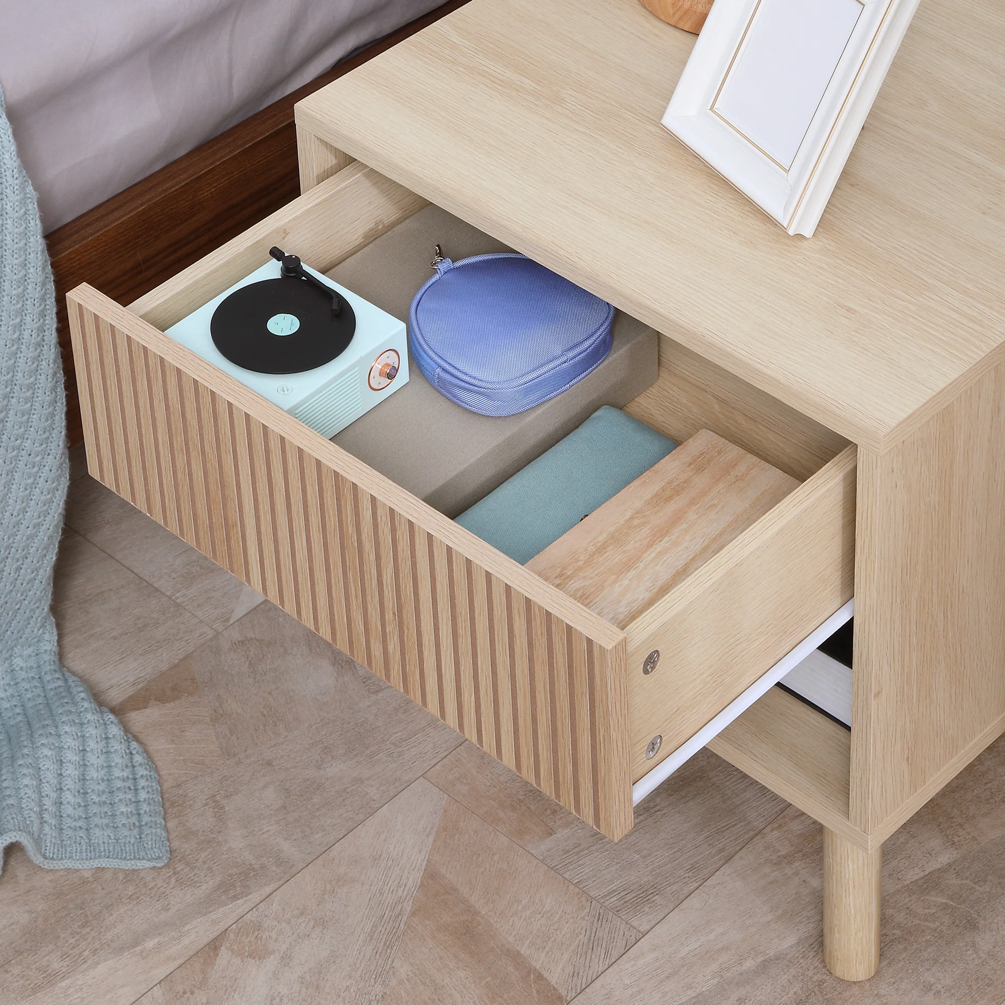 Table de chevet table de nuit avec tiroirs et niches, table d'appoint style moderne pour chambre à coucher, salon, dim. 47 x 47 x 50 cm, finition bois naturel - Image 10