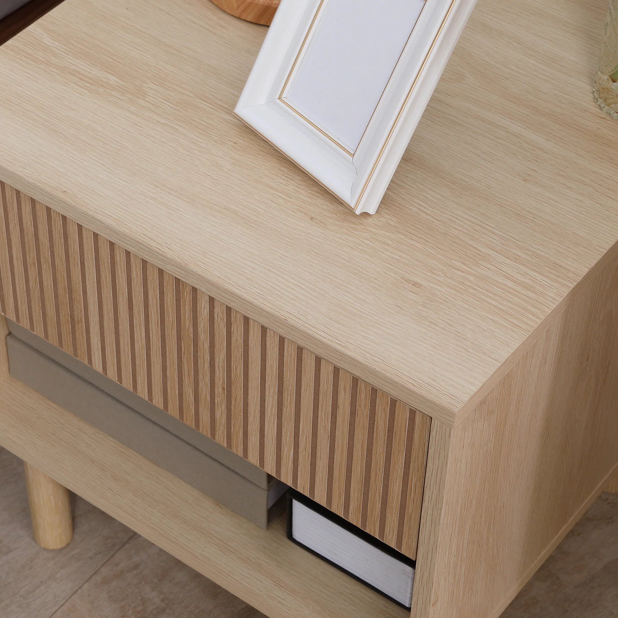 Table de chevet table de nuit avec tiroirs et niches, table d'appoint style moderne pour chambre à coucher, salon, dim. 47 x 47 x 50 cm, finition bois naturel - Image 9
