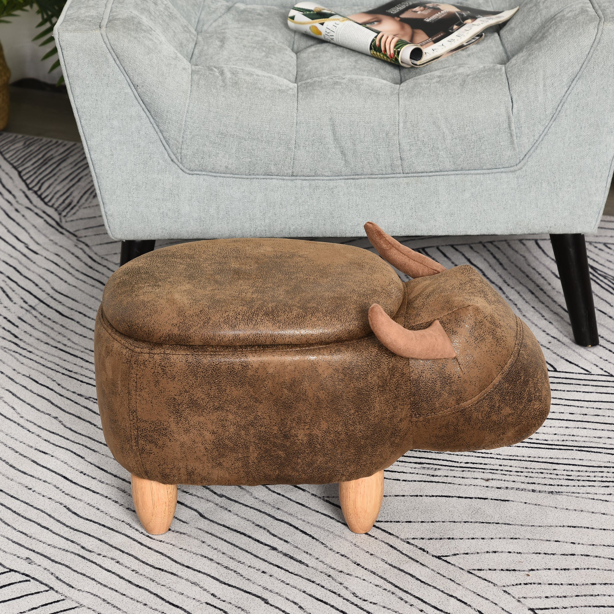 Tabouret Vache - Pouf Vachette - Pouf Taureau Coffre de Rangement 2 en 1 - Pieds Bois d'hévéa revêtement synthétique Aspect Daim Vieilli Marron - Image 10